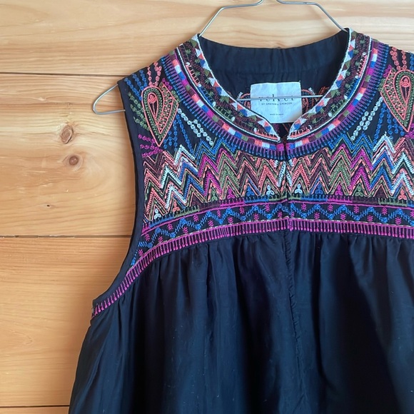 Embroidered Velvet by Graham and Spencer tank blouse - Picture 3 of 7